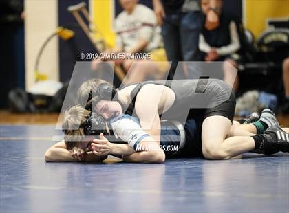 Thumbnail 1 in Gray's Creek vs Cape Fear (State Duals Round 3) photogallery.