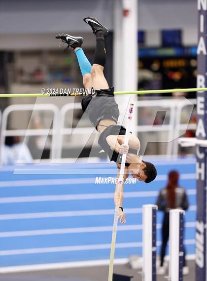 Thumbnail 2 in VHSL State Championship - Class 6 (Pole Vault) photogallery.