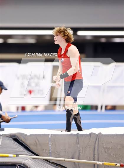 Thumbnail 2 in VHSL State Championship - Class 6 (Pole Vault) photogallery.