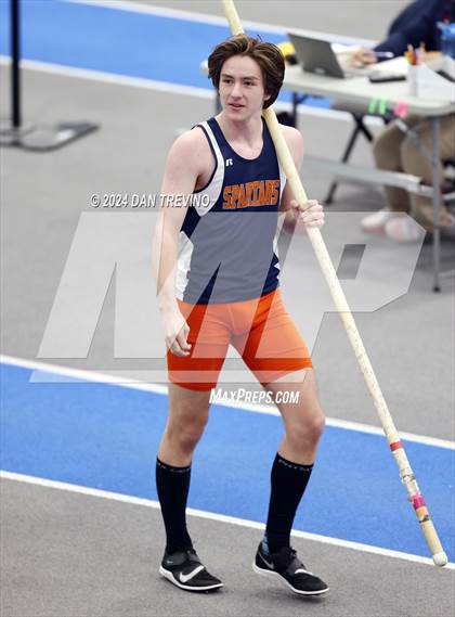 Thumbnail 3 in VHSL State Championship - Class 6 (Pole Vault) photogallery.