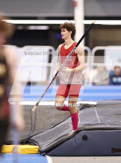 Thumbnail 3 in VHSL State Championship - Class 6 (Pole Vault) photogallery.
