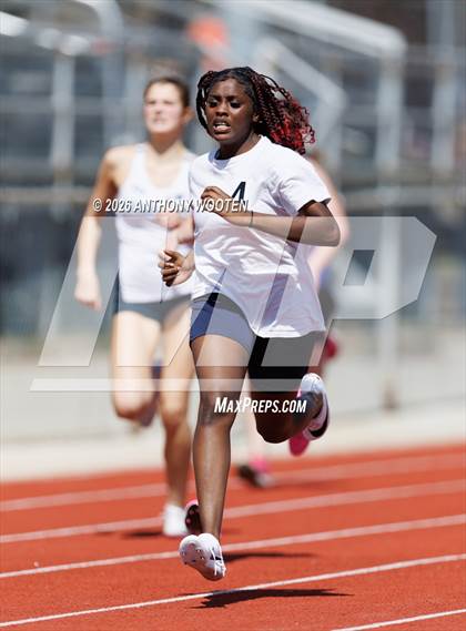 Thumbnail 1 in Warriors Invitational photogallery.