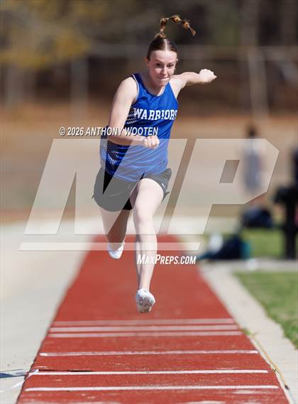 Thumbnail 1 in Warriors Invitational photogallery.