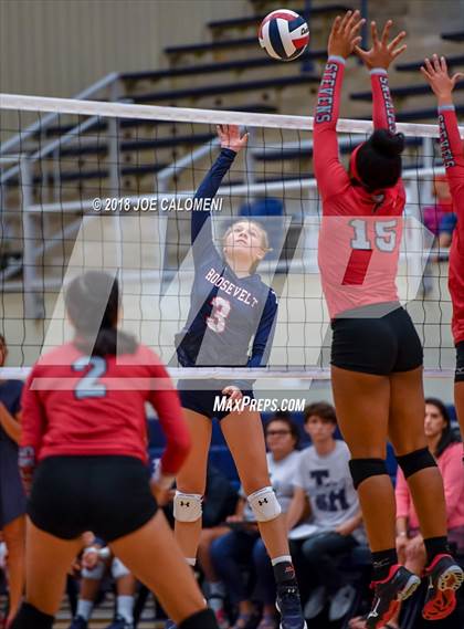 Thumbnail 2 in Roosevelt [Theodore] vs Stevens [John Paul] photogallery.