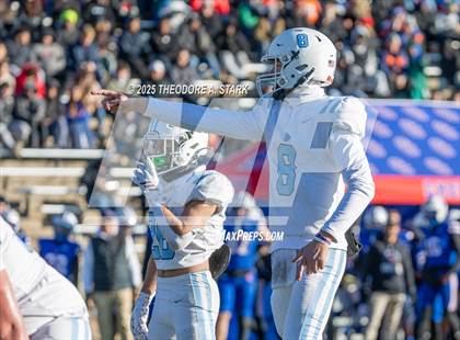 Thumbnail 1 in Valor Christian @ Cherry Creek (CHSAA 5A Semifinal) photogallery.