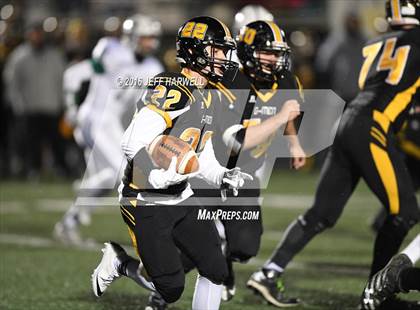 Thumbnail 3 in Garfield vs. Canton Central Catholic (OHSAA Division V Region 17 Final) photogallery.