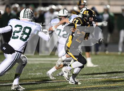 Thumbnail 3 in Garfield vs. Canton Central Catholic (OHSAA Division V Region 17 Final) photogallery.