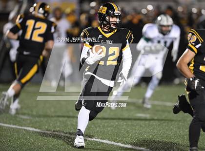 Thumbnail 1 in Garfield vs. Canton Central Catholic (OHSAA Division V Region 17 Final) photogallery.