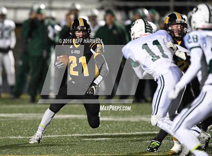 Thumbnail 2 in Garfield vs. Canton Central Catholic (OHSAA Division V Region 17 Final) photogallery.