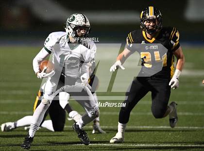 Thumbnail 3 in Garfield vs. Canton Central Catholic (OHSAA Division V Region 17 Final) photogallery.