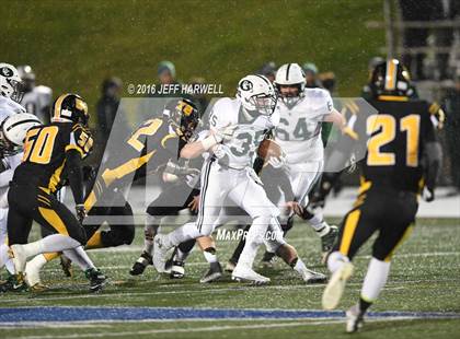Thumbnail 2 in Garfield vs. Canton Central Catholic (OHSAA Division V Region 17 Final) photogallery.