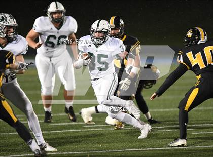 Thumbnail 3 in Garfield vs. Canton Central Catholic (OHSAA Division V Region 17 Final) photogallery.
