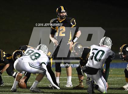 Thumbnail 2 in Garfield vs. Canton Central Catholic (OHSAA Division V Region 17 Final) photogallery.