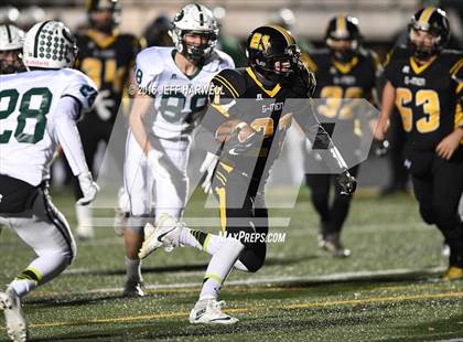 Thumbnail 3 in Garfield vs. Canton Central Catholic (OHSAA Division V Region 17 Final) photogallery.