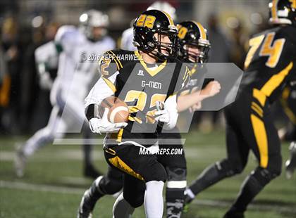 Thumbnail 2 in Garfield vs. Canton Central Catholic (OHSAA Division V Region 17 Final) photogallery.