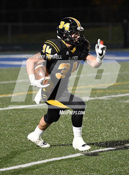 Thumbnail 2 in Garfield vs. Canton Central Catholic (OHSAA Division V Region 17 Final) photogallery.