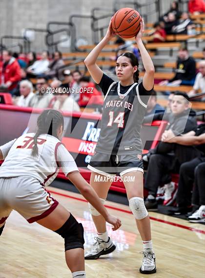Thumbnail 3 in Esperanza @ Mater Dei (Nike Extravaganza) photogallery.