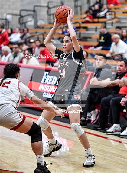 Thumbnail 1 in Esperanza @ Mater Dei (Nike Extravaganza) photogallery.