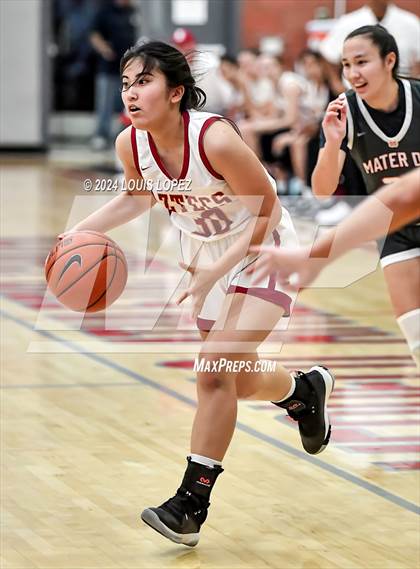 Thumbnail 1 in Esperanza @ Mater Dei (Nike Extravaganza) photogallery.