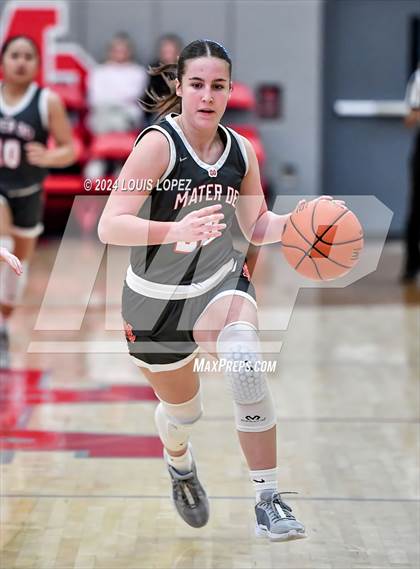 Thumbnail 2 in Esperanza @ Mater Dei (Nike Extravaganza) photogallery.