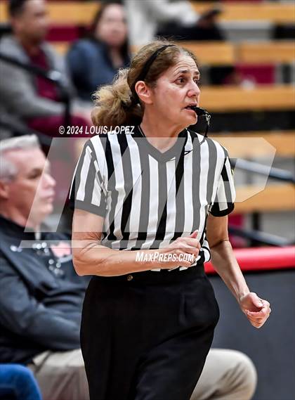 Thumbnail 2 in Esperanza @ Mater Dei (Nike Extravaganza) photogallery.