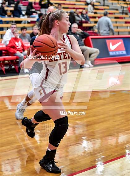 Thumbnail 2 in Esperanza @ Mater Dei (Nike Extravaganza) photogallery.