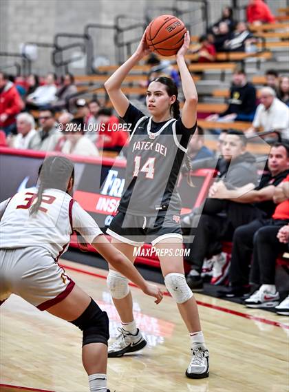 Thumbnail 2 in Esperanza @ Mater Dei (Nike Extravaganza) photogallery.