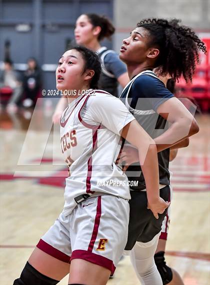 Thumbnail 3 in Esperanza @ Mater Dei (Nike Extravaganza) photogallery.