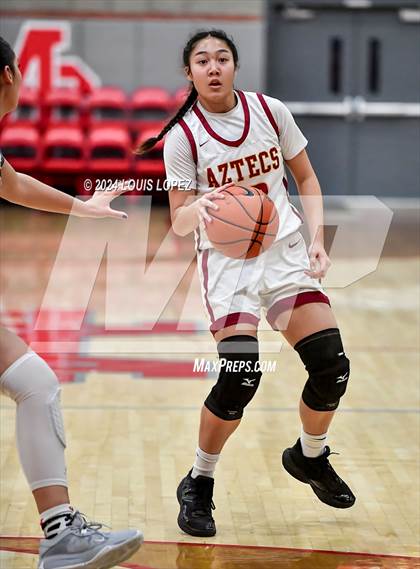 Thumbnail 3 in Esperanza @ Mater Dei (Nike Extravaganza) photogallery.