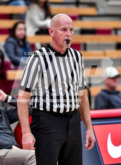 Thumbnail 2 in Esperanza @ Mater Dei (Nike Extravaganza) photogallery.