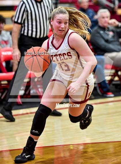 Thumbnail 3 in Esperanza @ Mater Dei (Nike Extravaganza) photogallery.