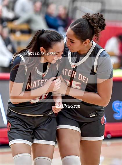 Thumbnail 1 in Esperanza @ Mater Dei (Nike Extravaganza) photogallery.
