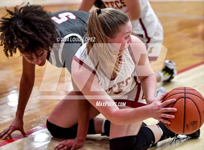 Thumbnail 1 in Esperanza @ Mater Dei (Nike Extravaganza) photogallery.