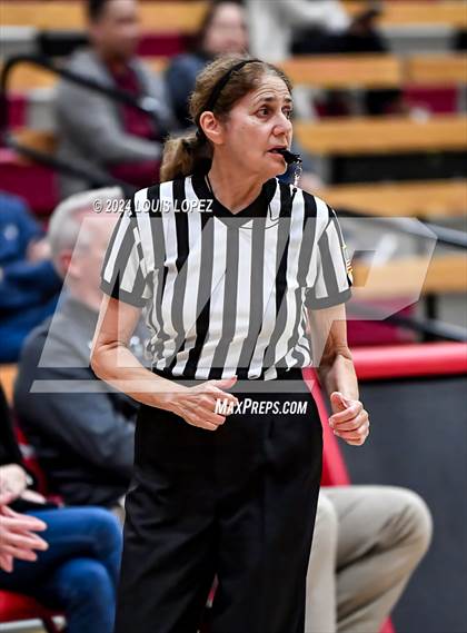 Thumbnail 3 in Esperanza @ Mater Dei (Nike Extravaganza) photogallery.