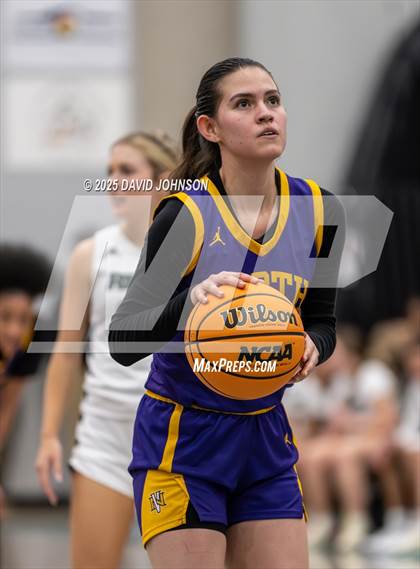 Thumbnail 1 in Fossil Ridge vs. Denver North (CHSAA 6A Round 1) photogallery.
