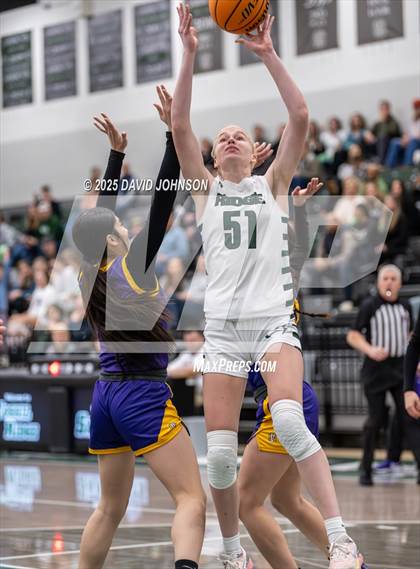 Thumbnail 2 in Fossil Ridge vs. Denver North (CHSAA 6A Round 1) photogallery.