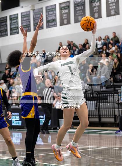 Thumbnail 3 in Fossil Ridge vs. Denver North (CHSAA 6A Round 1) photogallery.