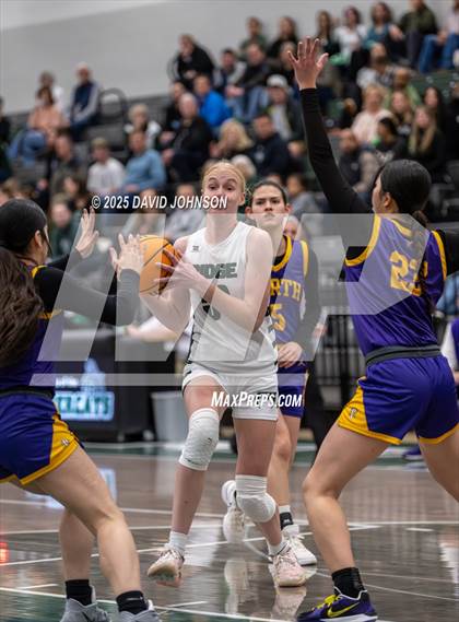 Thumbnail 2 in Fossil Ridge vs. Denver North (CHSAA 6A Round 1) photogallery.