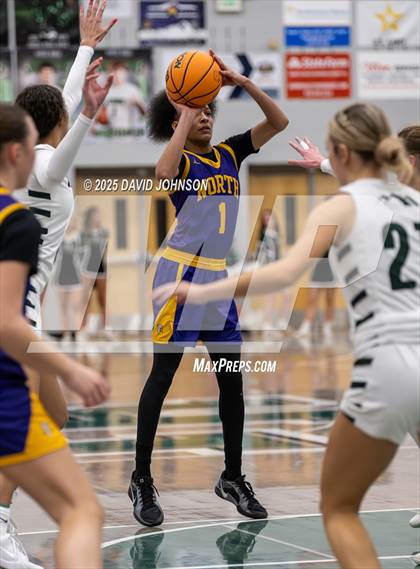 Thumbnail 1 in Fossil Ridge vs. Denver North (CHSAA 6A Round 1) photogallery.