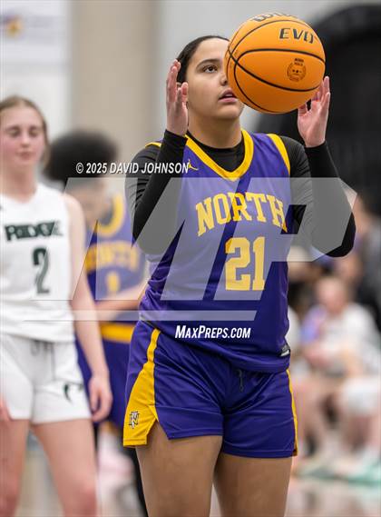 Thumbnail 3 in Fossil Ridge vs. Denver North (CHSAA 6A Round 1) photogallery.