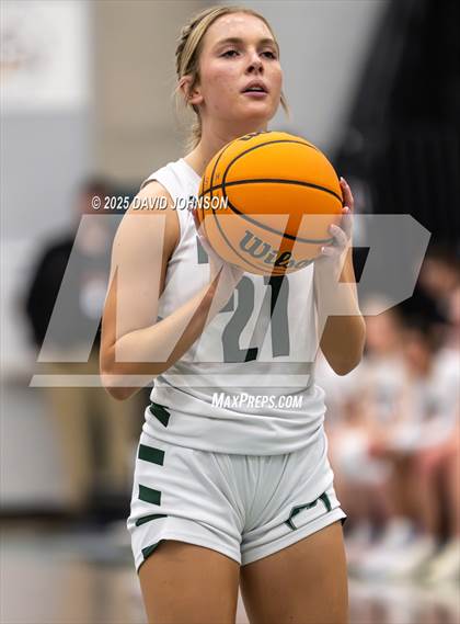 Thumbnail 3 in Fossil Ridge vs. Denver North (CHSAA 6A Round 1) photogallery.