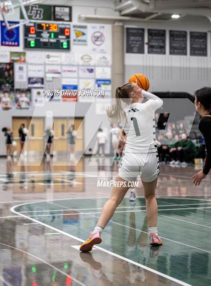 Thumbnail 3 in Fossil Ridge vs. Denver North (CHSAA 6A Round 1) photogallery.