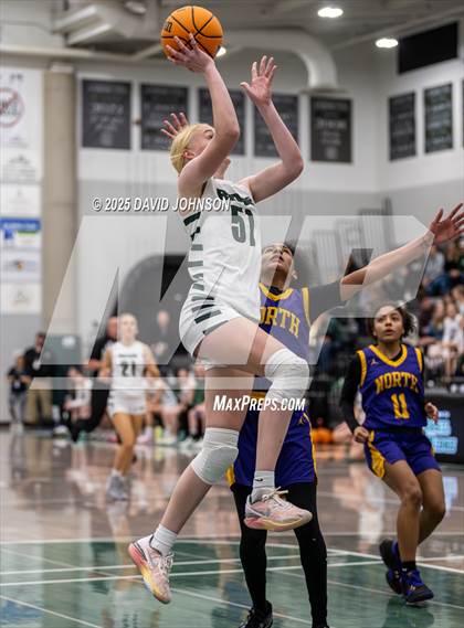 Thumbnail 1 in Fossil Ridge vs. Denver North (CHSAA 6A Round 1) photogallery.