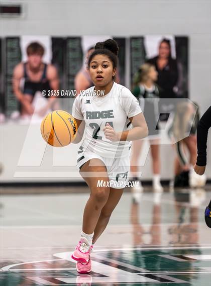 Thumbnail 3 in Fossil Ridge vs. Denver North (CHSAA 6A Round 1) photogallery.