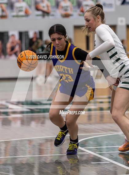 Thumbnail 3 in Fossil Ridge vs. Denver North (CHSAA 6A Round 1) photogallery.