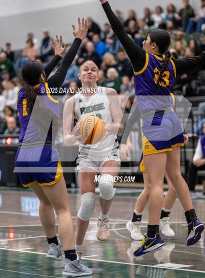 Thumbnail 3 in Fossil Ridge vs. Denver North (CHSAA 6A Round 1) photogallery.