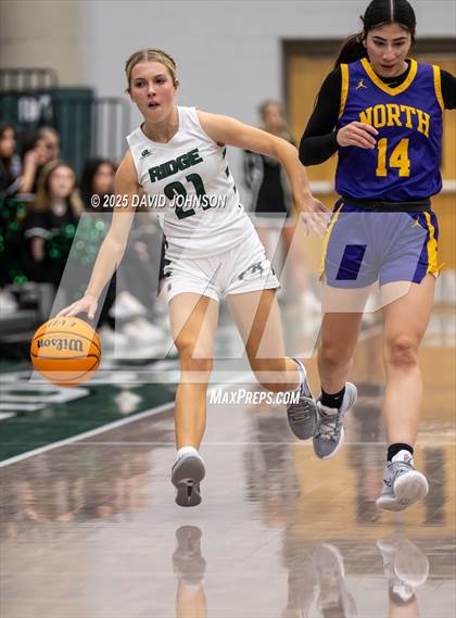 Thumbnail 2 in Fossil Ridge vs. Denver North (CHSAA 6A Round 1) photogallery.
