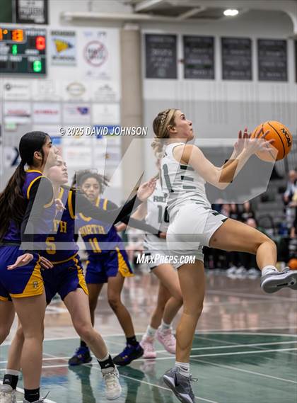 Thumbnail 1 in Fossil Ridge vs. Denver North (CHSAA 6A Round 1) photogallery.