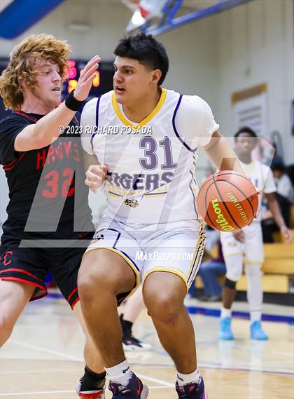 Thumbnail 1 in Centennial vs. Lemoore photogallery.