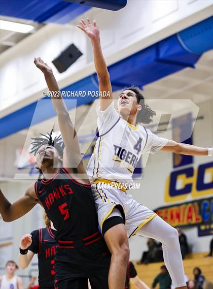 Thumbnail 2 in Centennial vs. Lemoore photogallery.